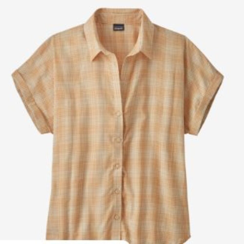NWT! Patagonia Women's Lightweight Shirt!